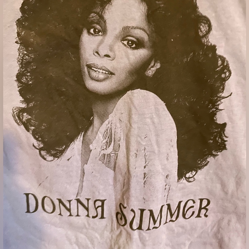 Donna Summer tee- Large